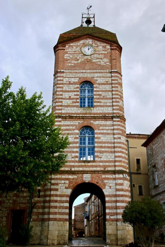 Auvillar-la Tour de l'Horloge