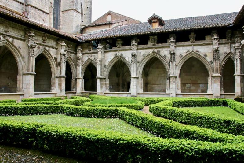 Cahors Cloître de la Cathédrale St Etienne