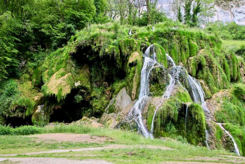 Cascade de tuf - Beaume les Messieurs