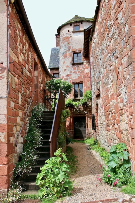 Collonges la Rouge