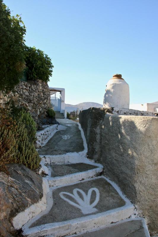 Les Cyclades -  Île d'Amorgos -Tholaria