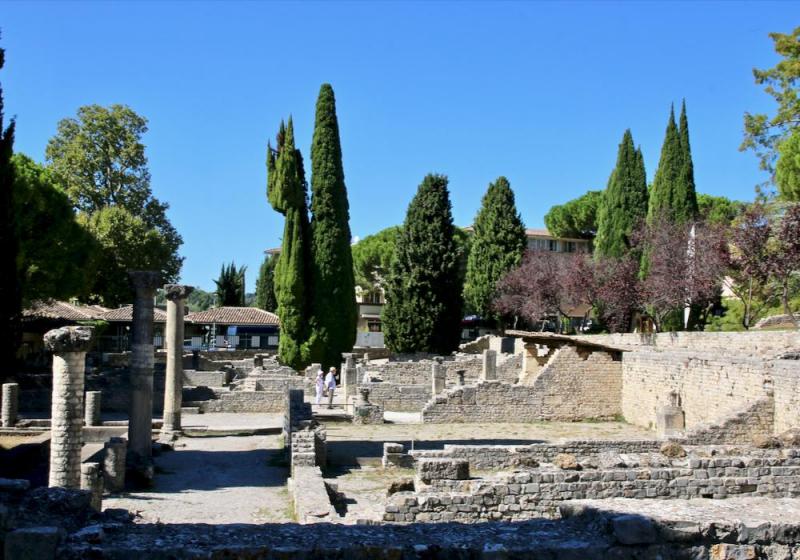 Vaison la Romaine